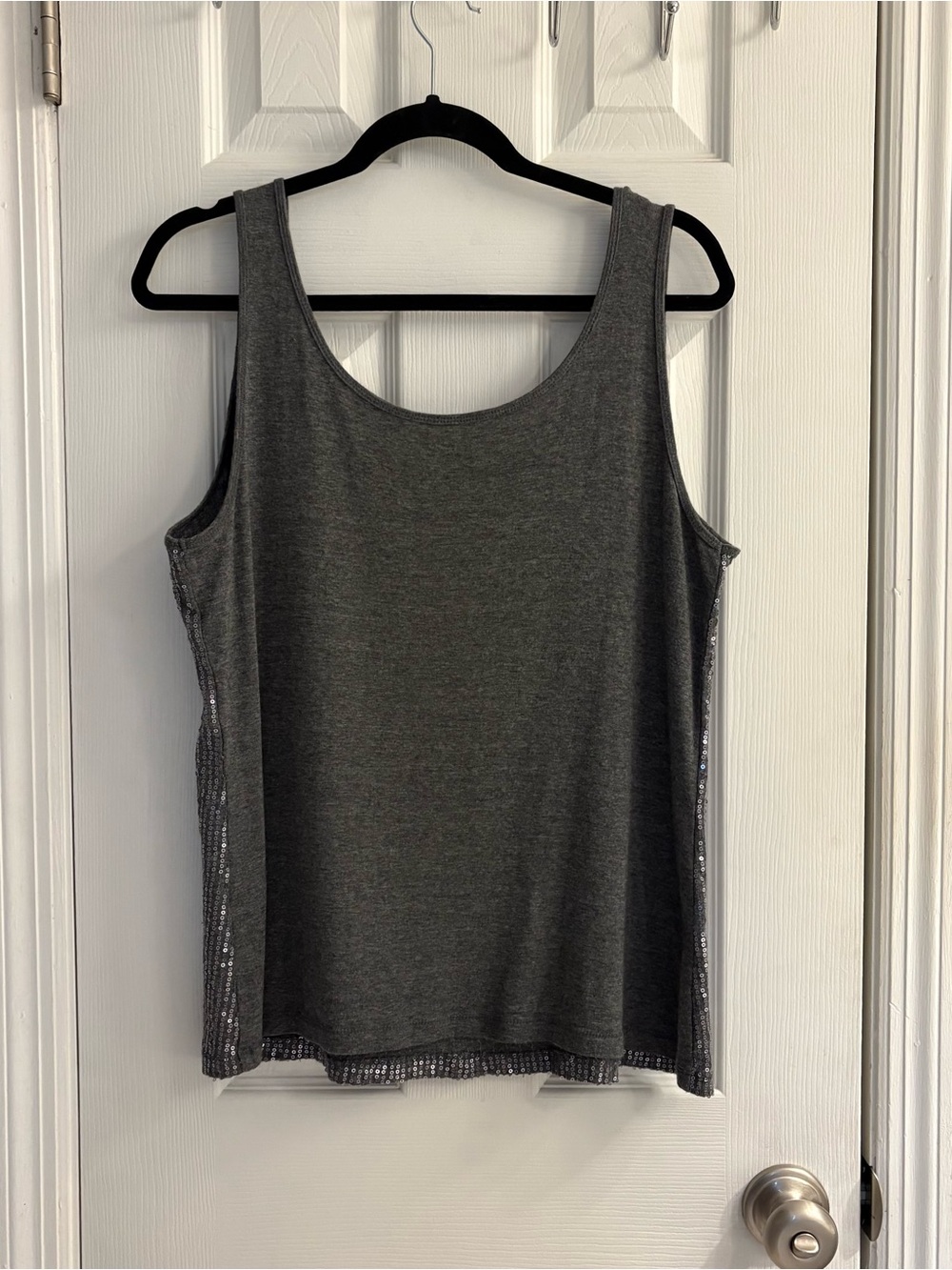 Ladies Lane Bryant gray glitter sequin tank top size 14/16. - Picture 2 of 8